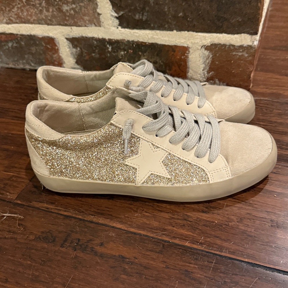 ShuShop Gold Glitter Star Sneakers